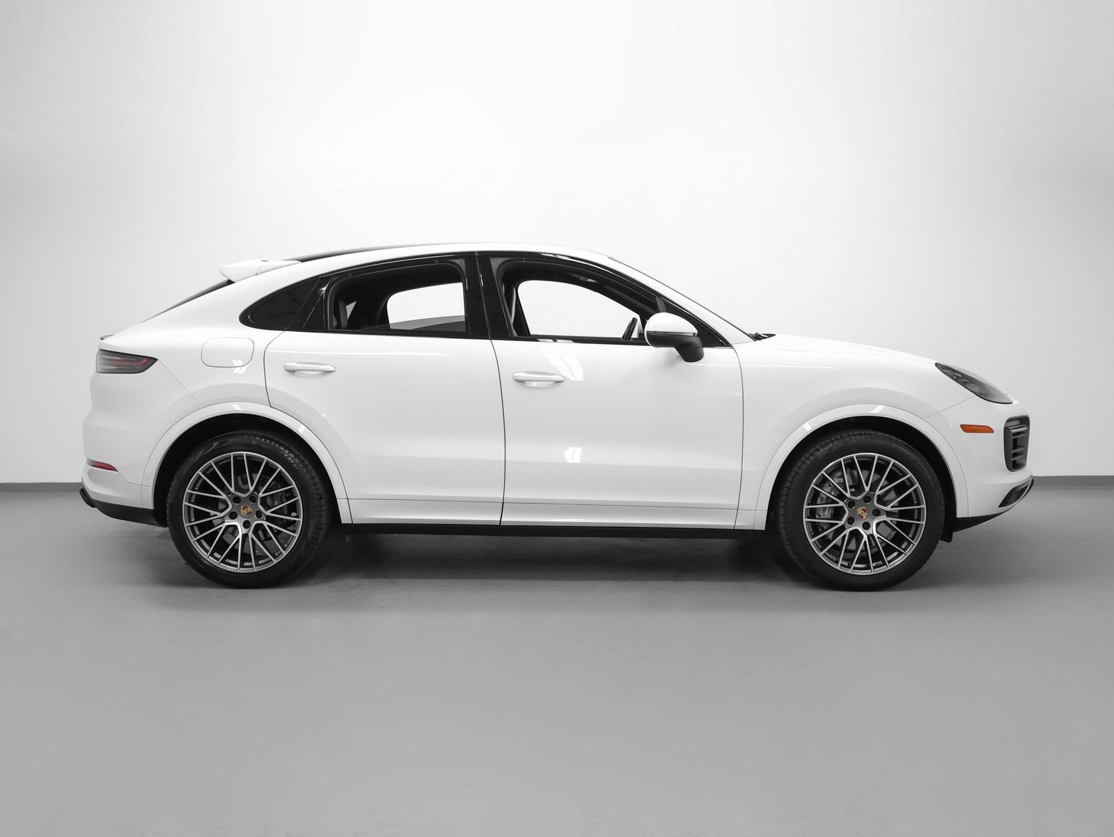 2022 Porsche Cayenne Cayenne Coupe Platinum Edition