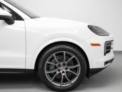 2025 Porsche Cayenne Coupe Base