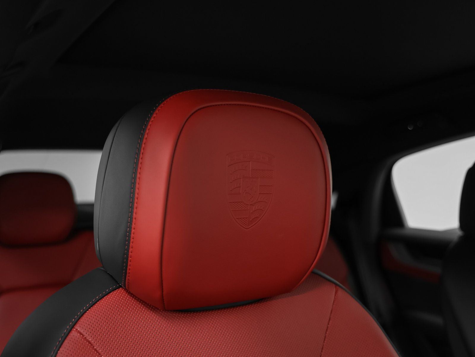2025 Porsche Cayenne Coupe Base
