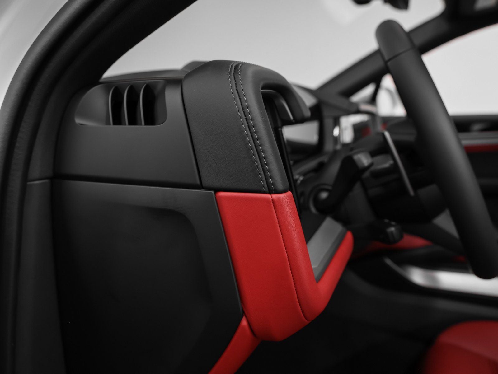 2025 Porsche Cayenne Coupe Base