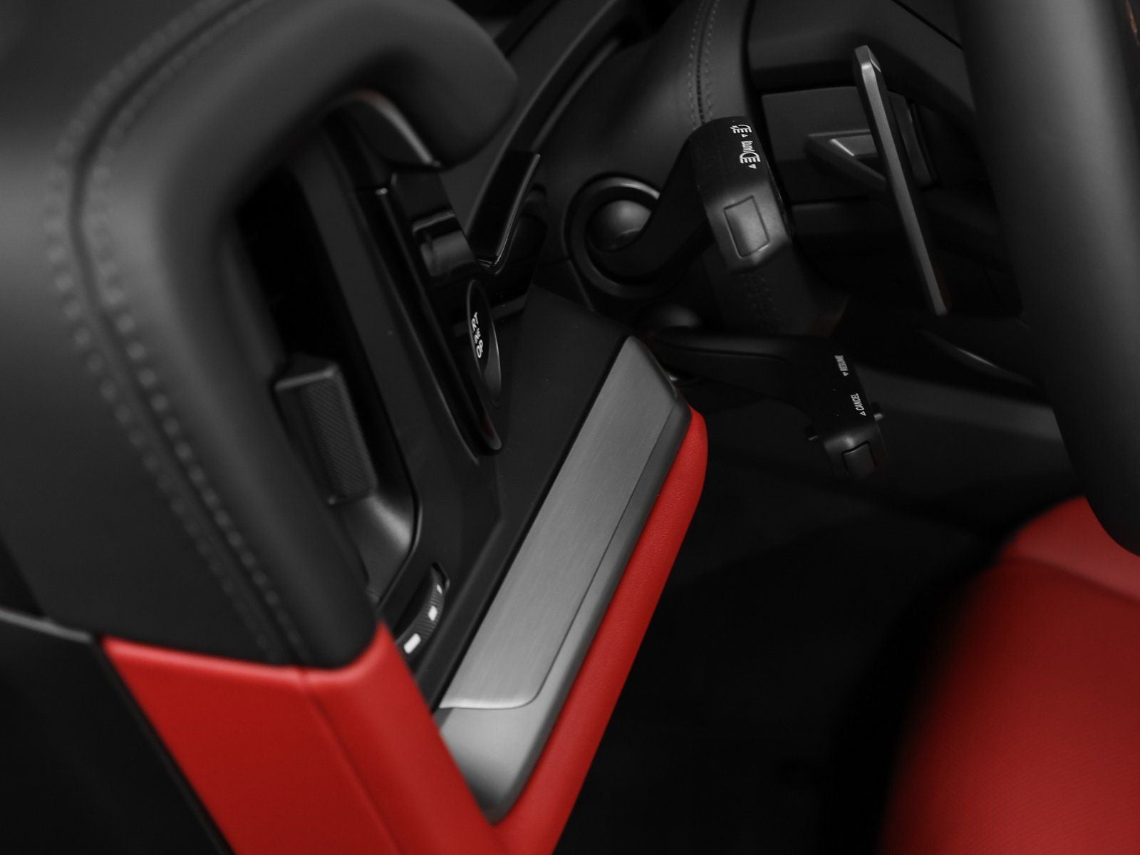 2025 Porsche Cayenne Coupe Base