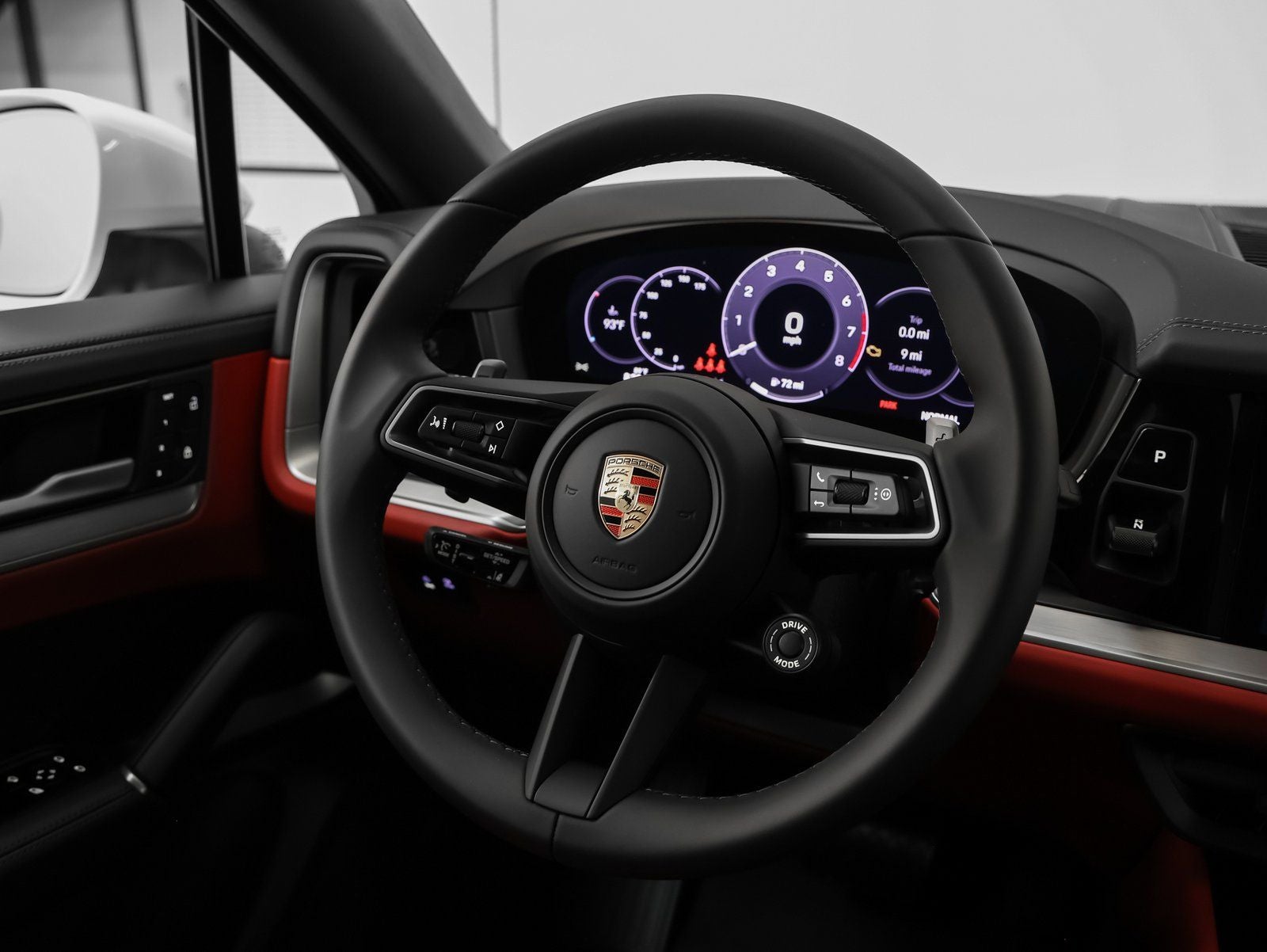 2025 Porsche Cayenne Coupe Base