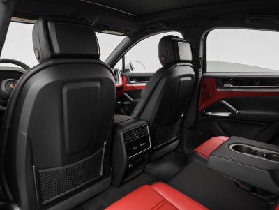 2025 Porsche Cayenne Coupe Base