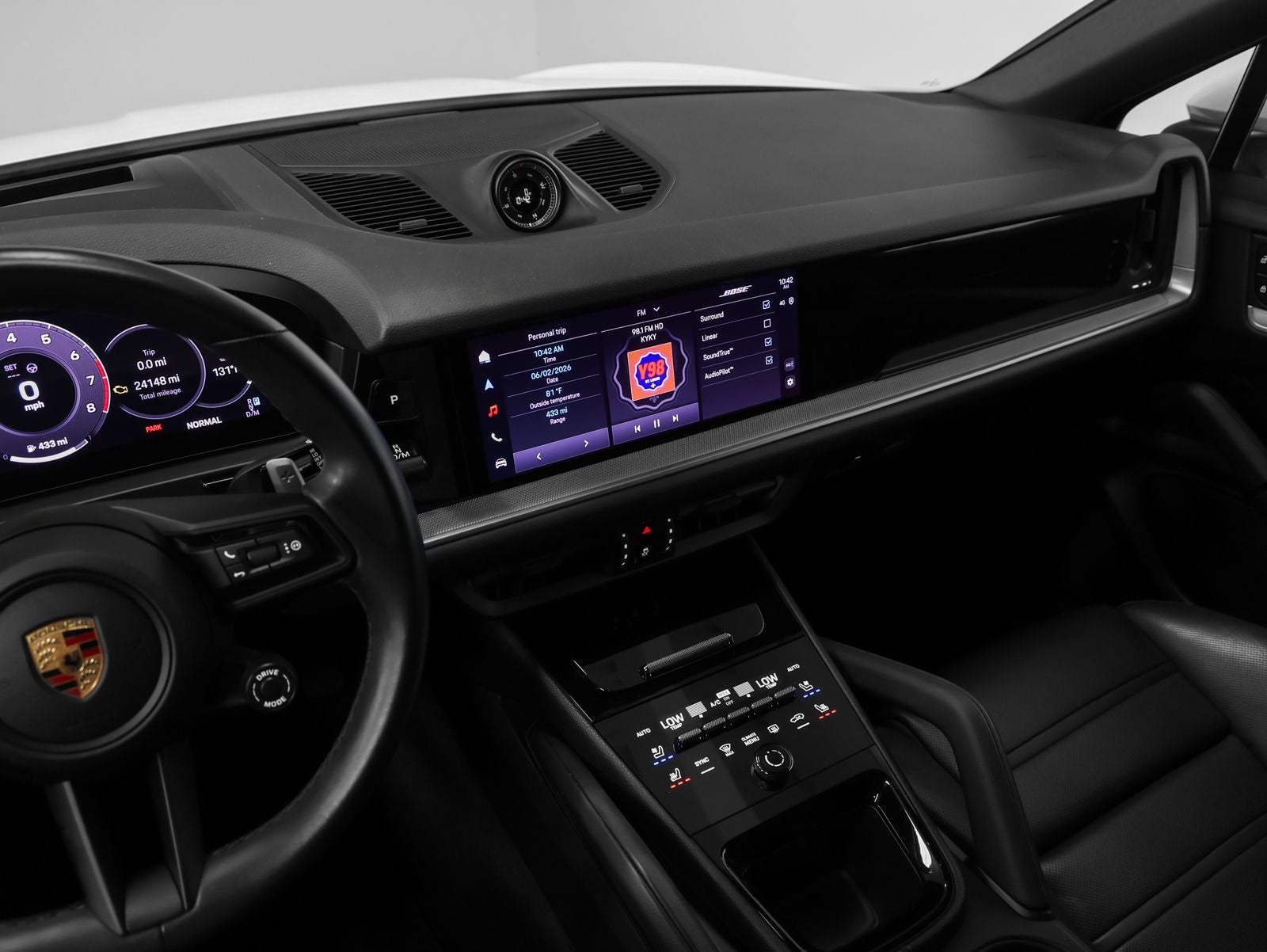 2024 Porsche Cayenne Coupe Base