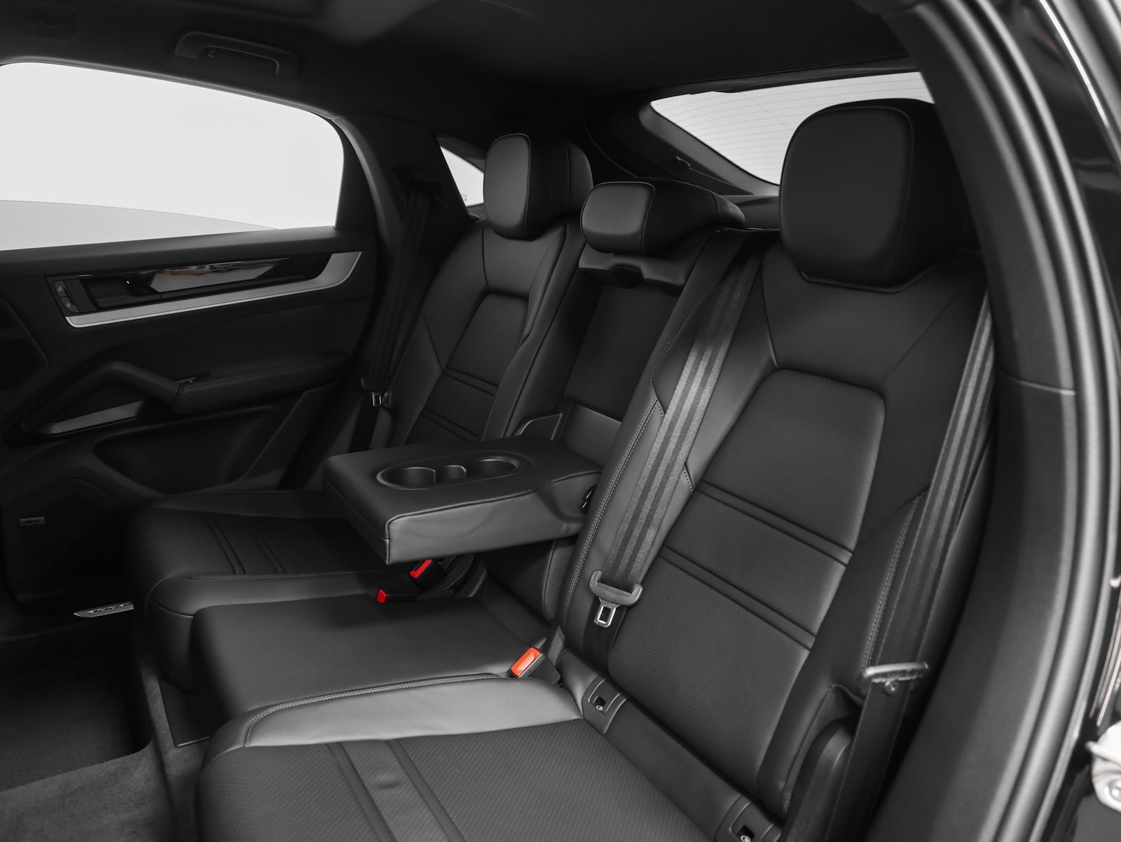 2026 Porsche Cayenne Coupe