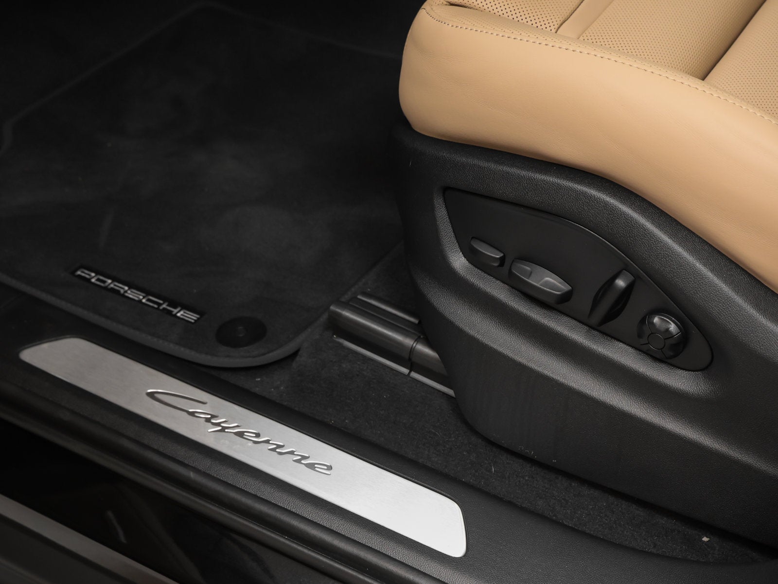 2026 Porsche Cayenne Cayenne Coupe