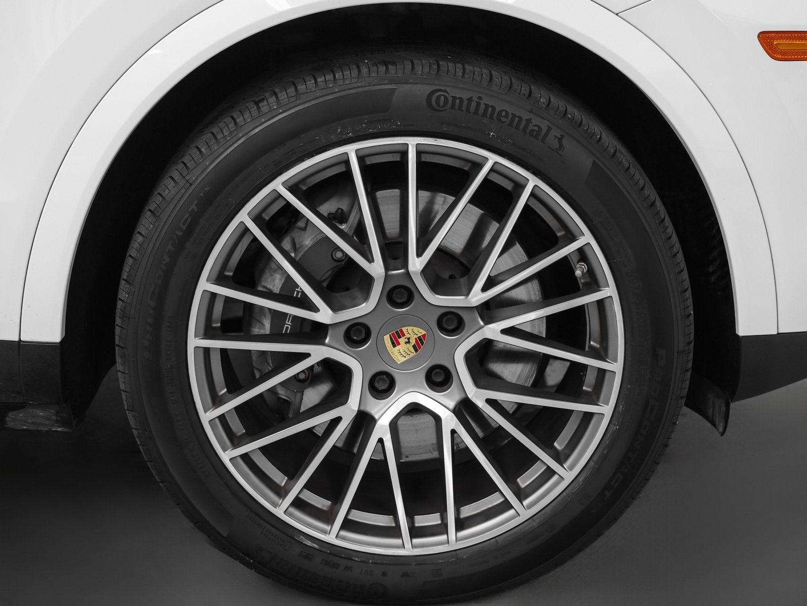 2022 Porsche Cayenne Coupe Platinum Edition