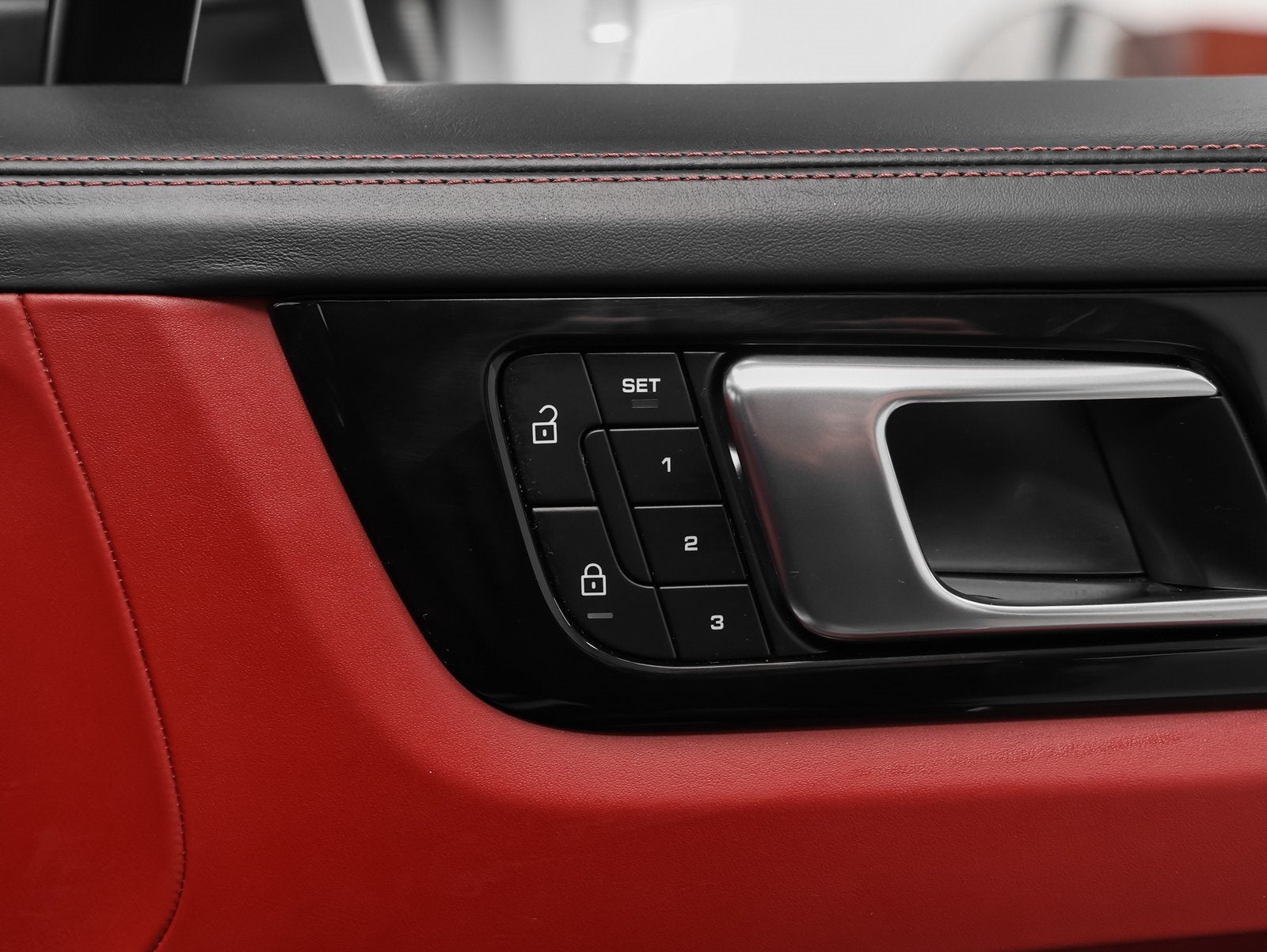 2022 Porsche Cayenne Coupe Platinum Edition