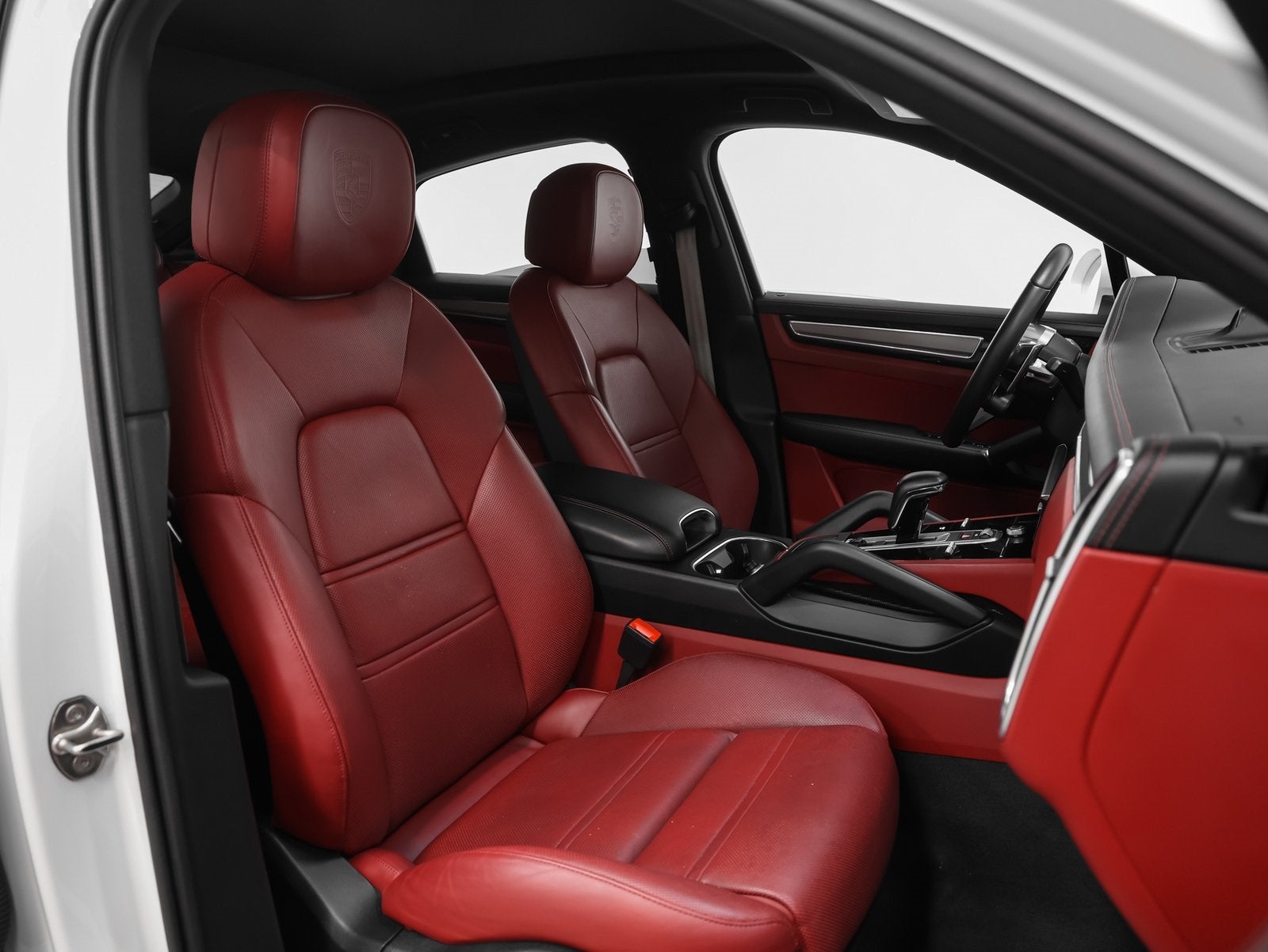 2022 Porsche Cayenne Coupe Platinum Edition