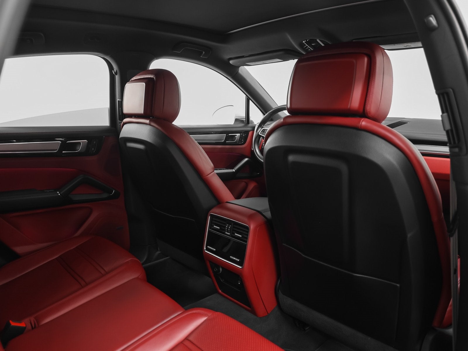 2022 Porsche Cayenne Coupe Platinum Edition