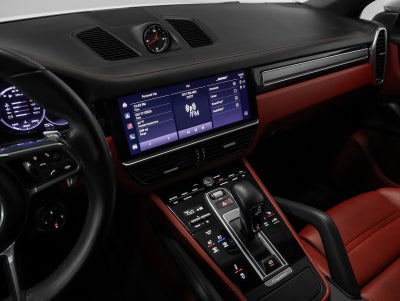 2022 Porsche Cayenne Coupe Platinum Edition