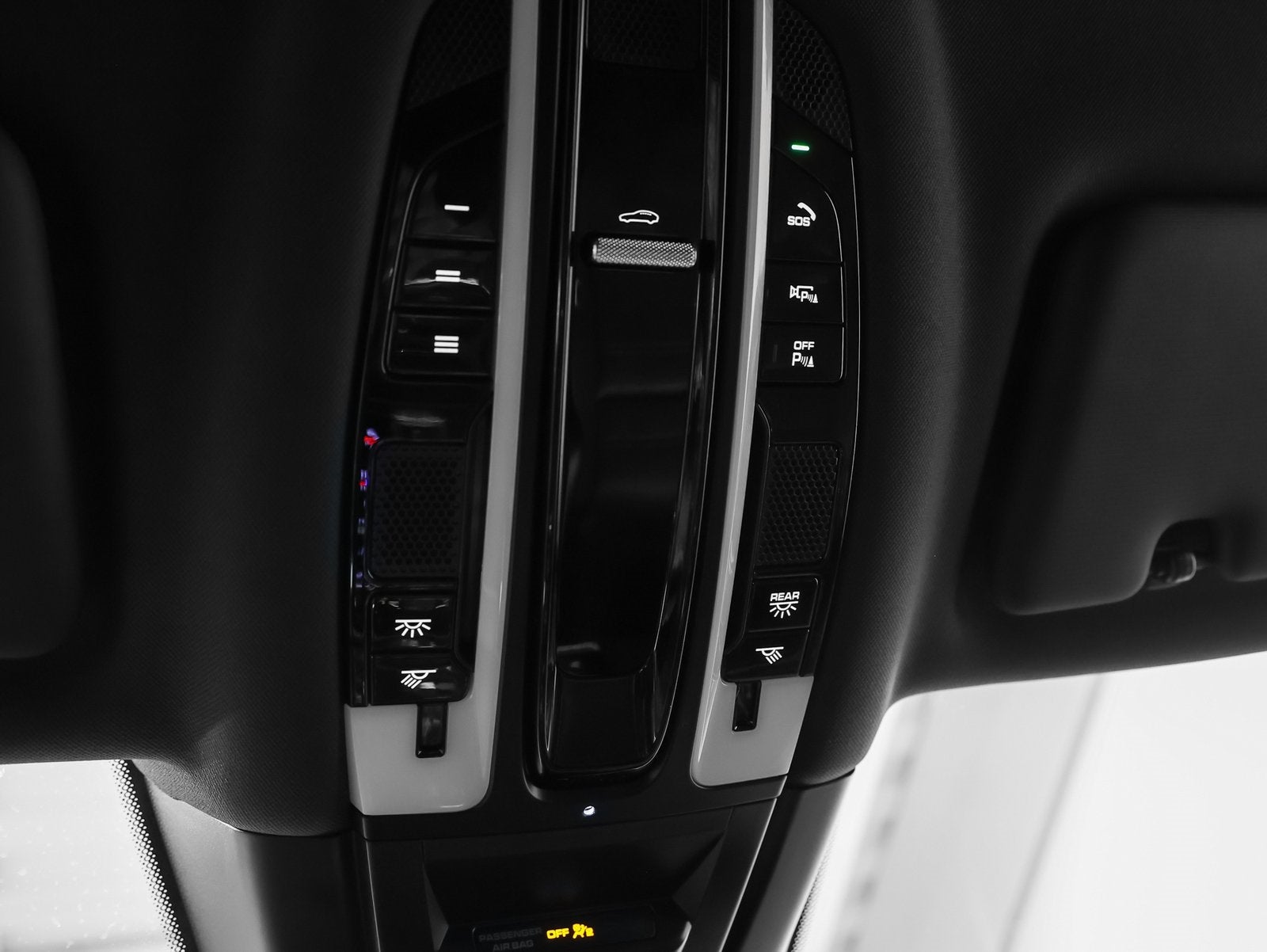 2022 Porsche Cayenne Coupe Platinum Edition