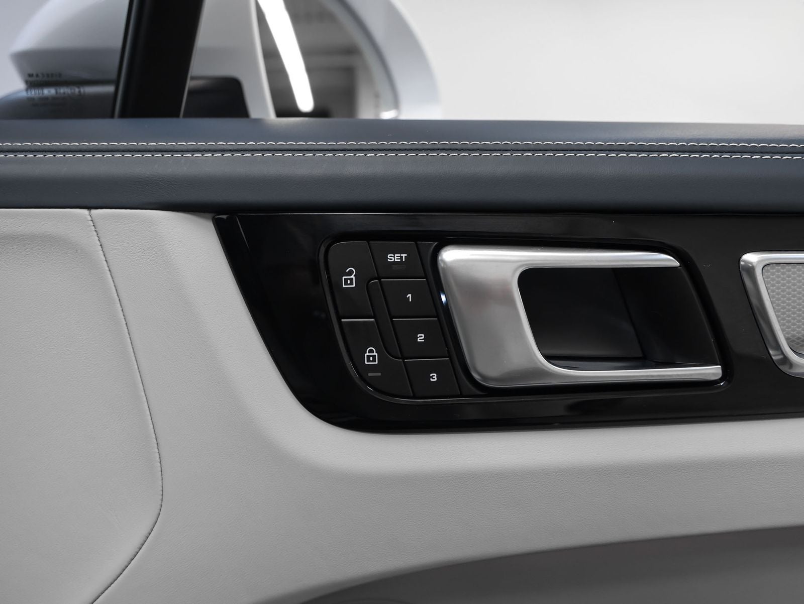 2023 Porsche Cayenne Cayenne Coupe Platinum Edition