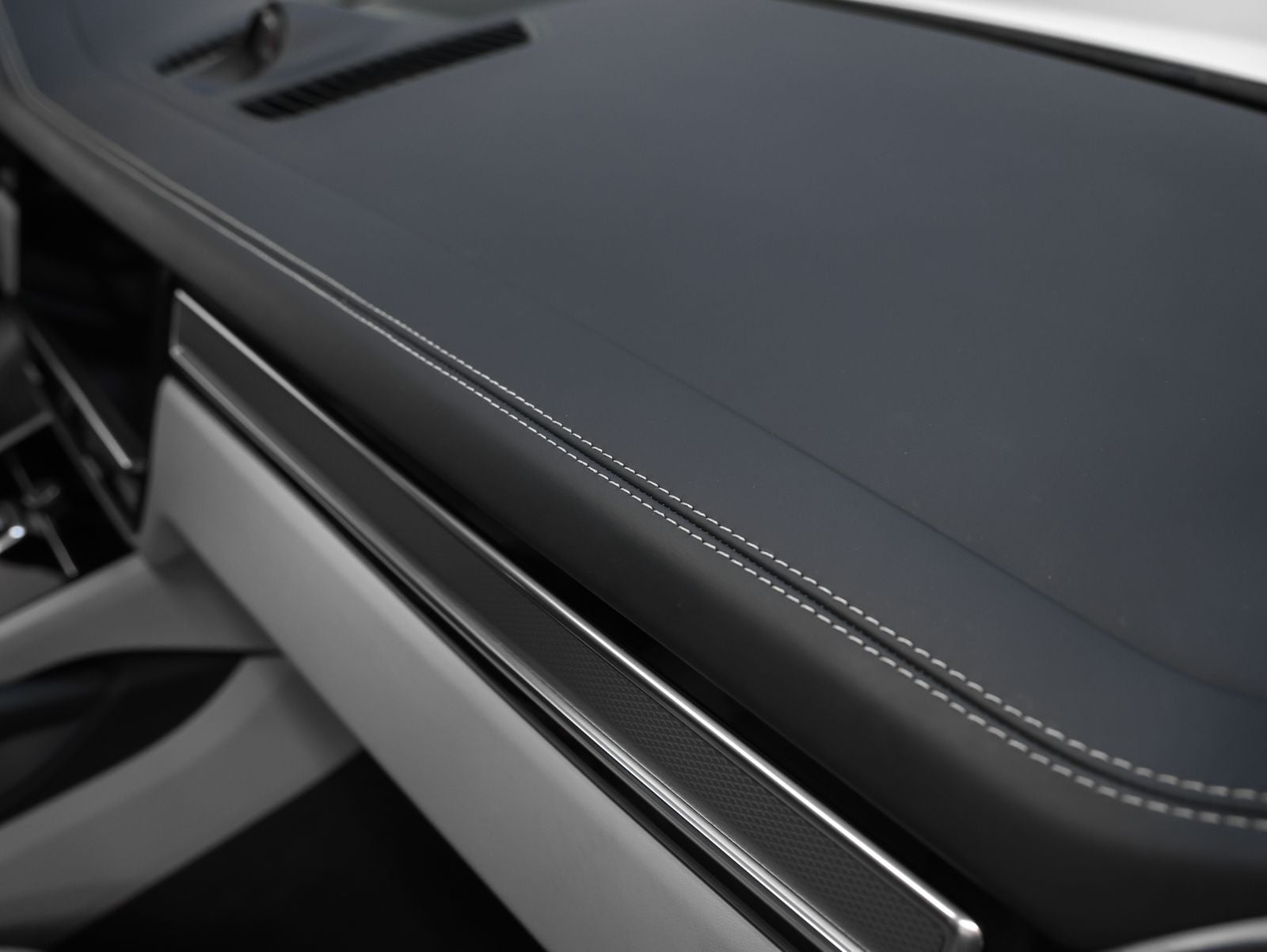 2023 Porsche Cayenne Cayenne Coupe Platinum Edition