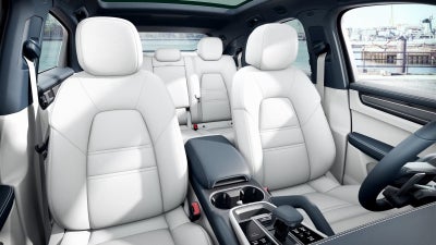 2023 Porsche Cayenne Coupe Platinum Edition