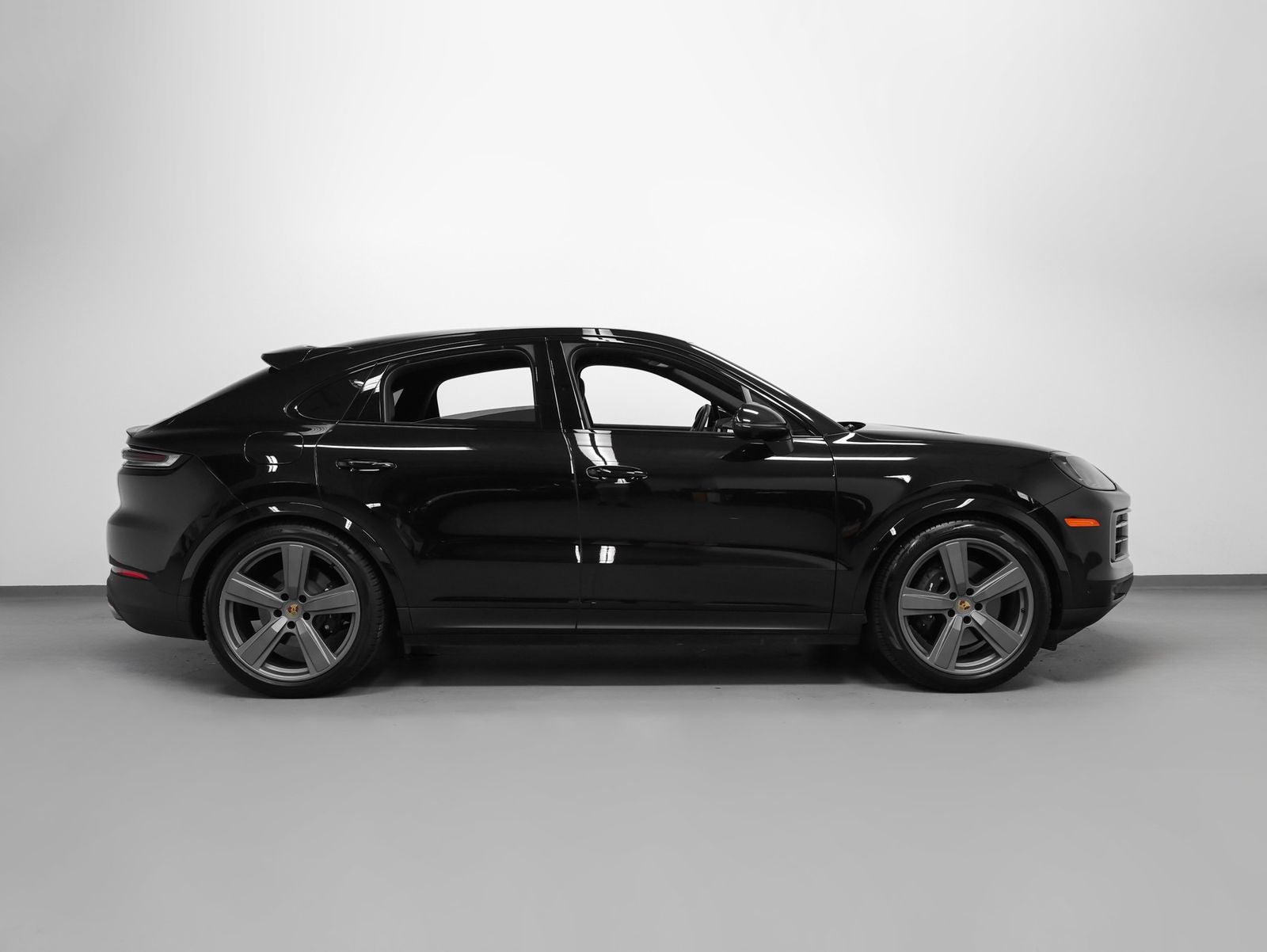 2024 Porsche Cayenne Coupe Base