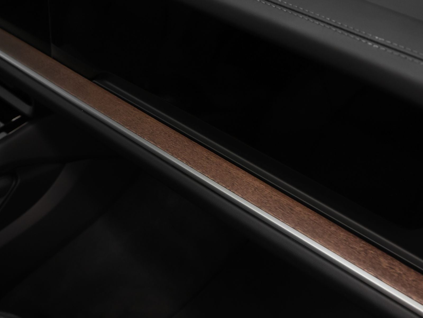 2024 Porsche Cayenne Coupe Base