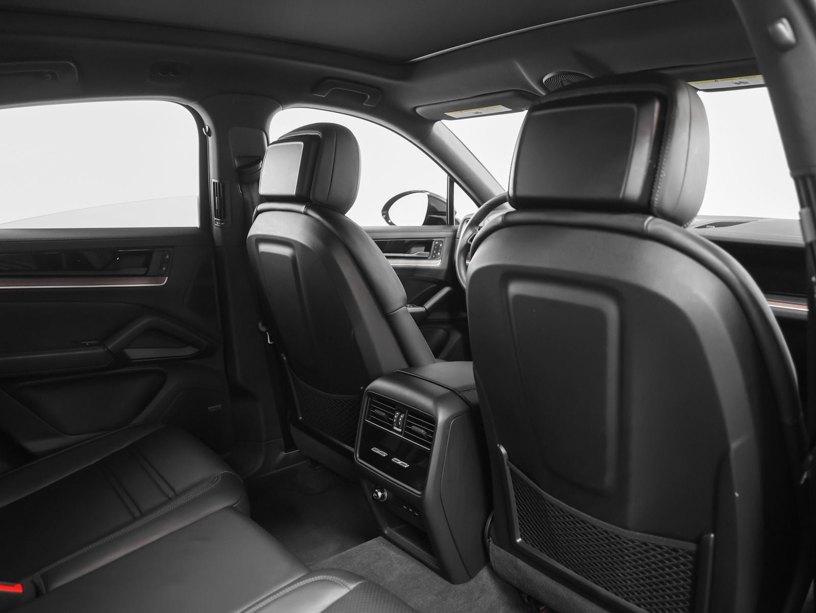 2024 Porsche Cayenne Coupe Base