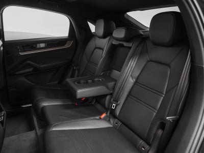 2024 Porsche Cayenne Coupe Base