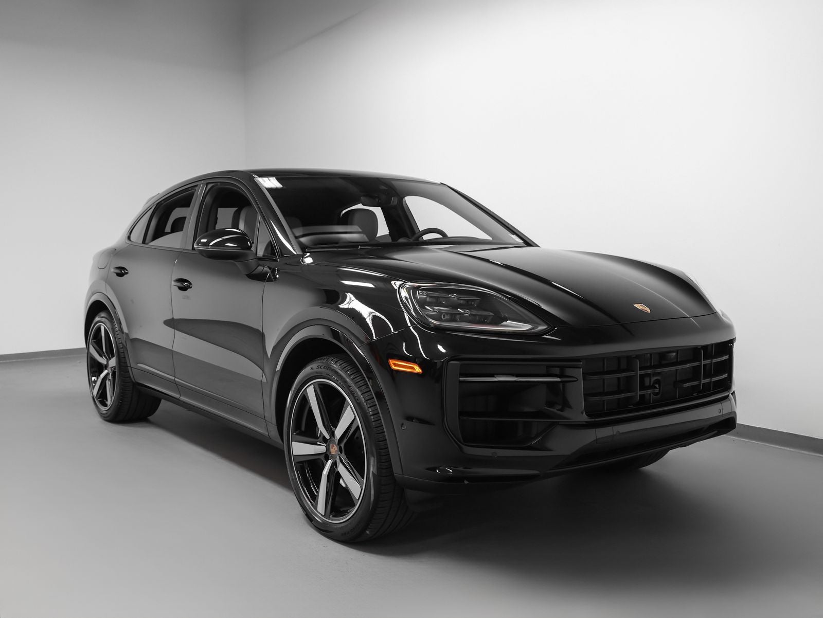 2025 Porsche Cayenne Coupe Base