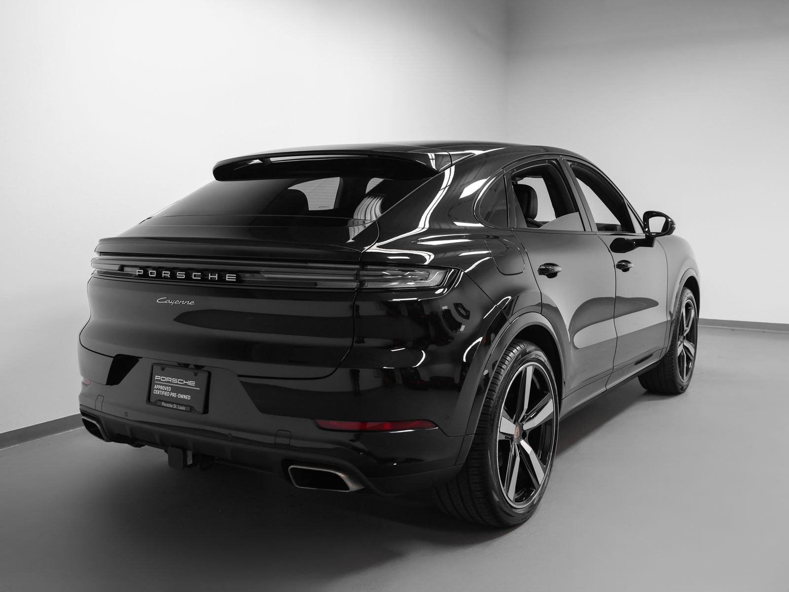 2025 Porsche Cayenne Coupe Base