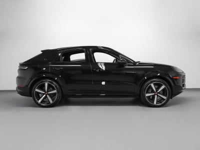 2025 Porsche Cayenne Coupe Base