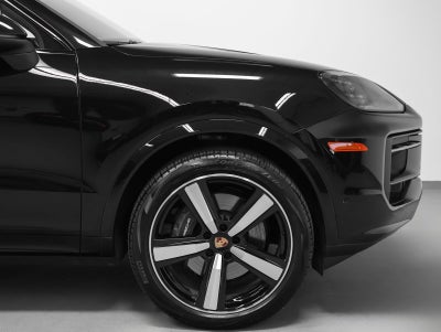 2025 Porsche Cayenne Coupe Base