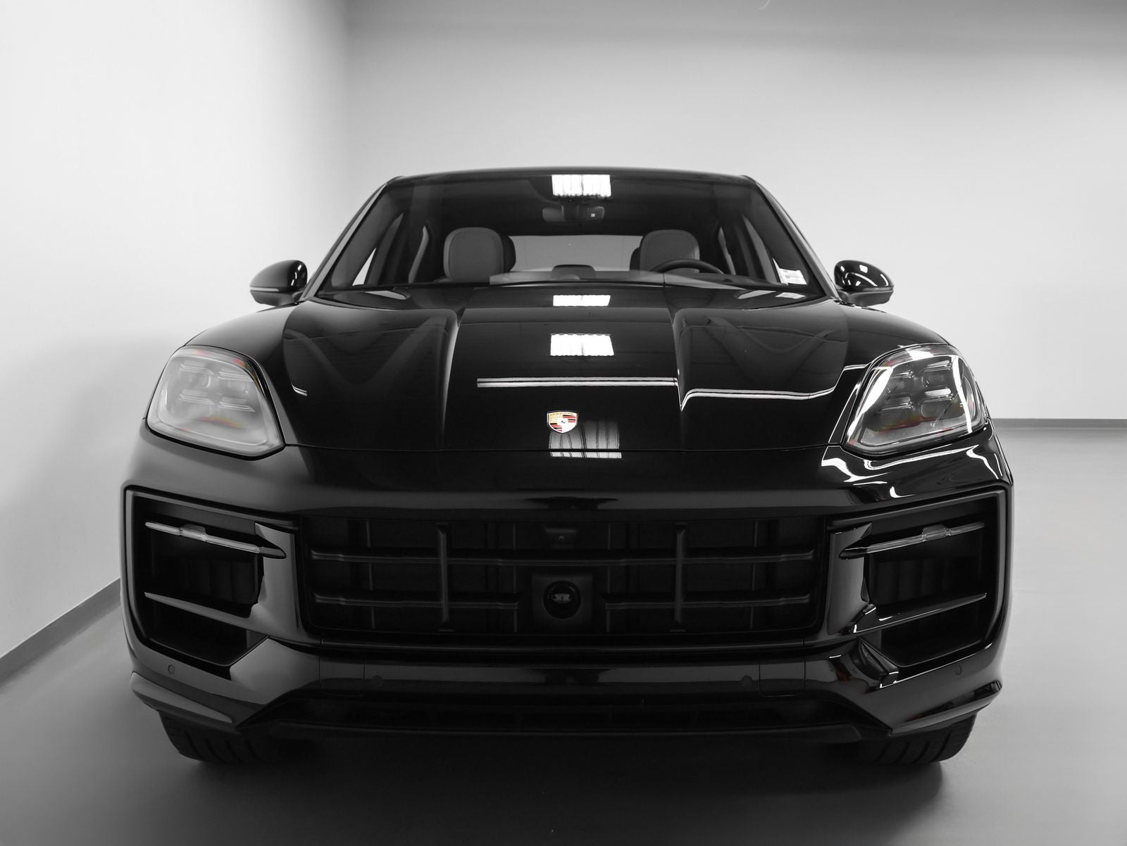2025 Porsche Cayenne Coupe Base