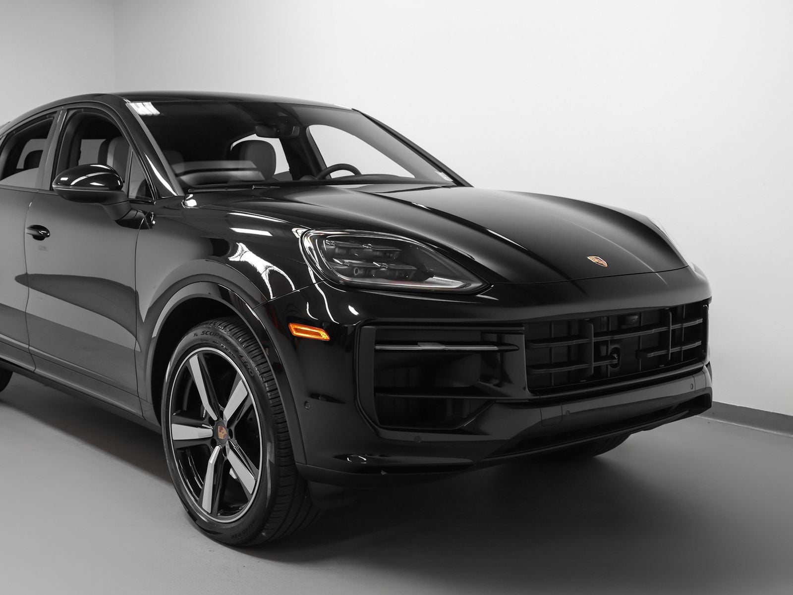 2025 Porsche Cayenne Coupe Base