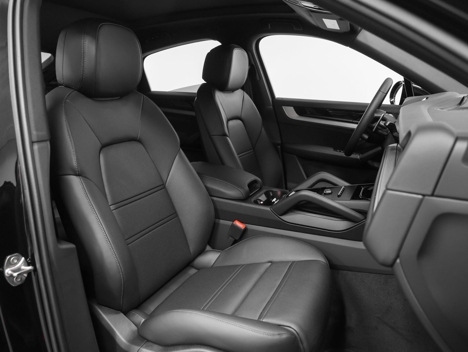 2026 Porsche Cayenne Coupe