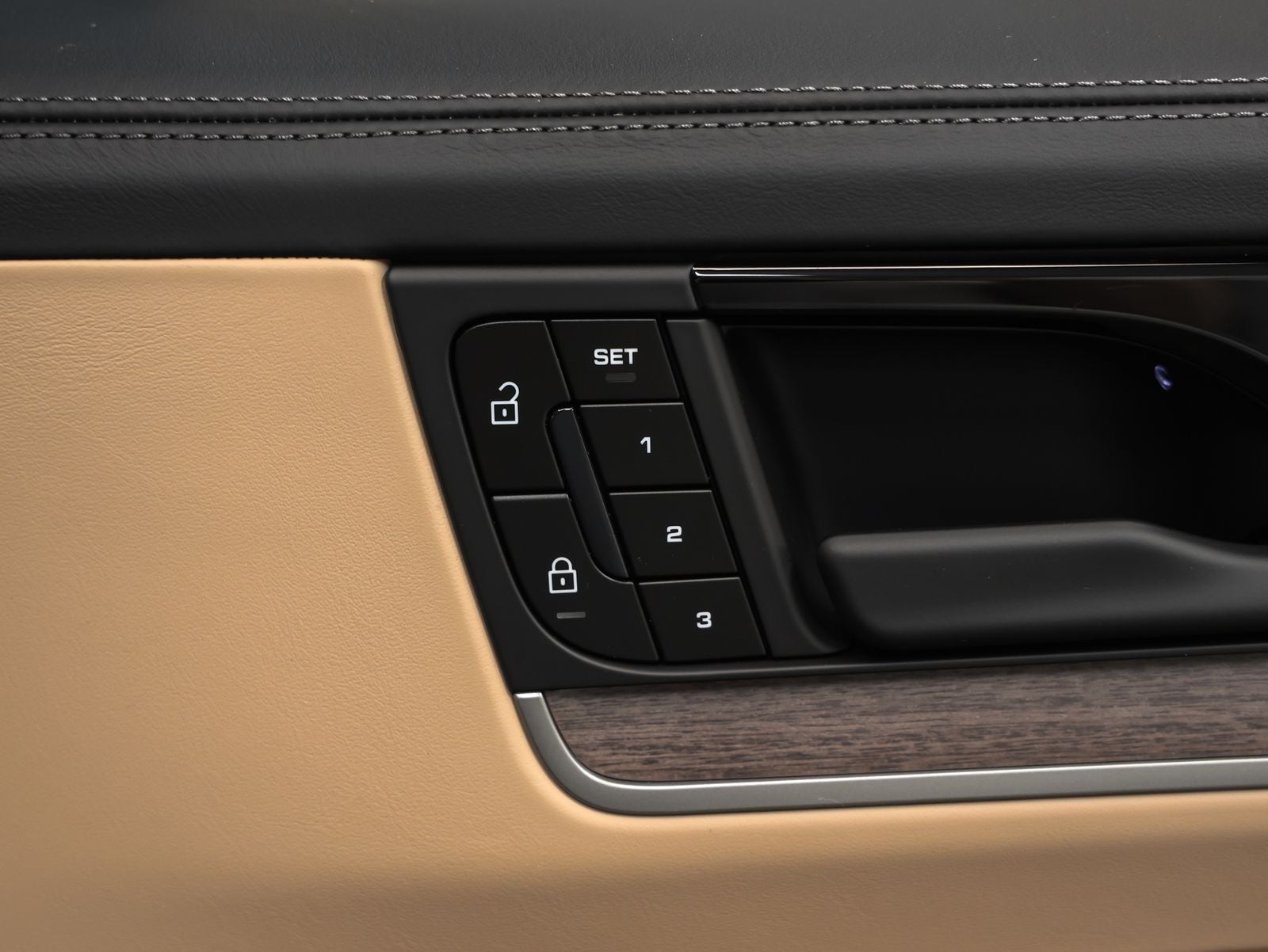 2025 Porsche Cayenne Cayenne Coupe