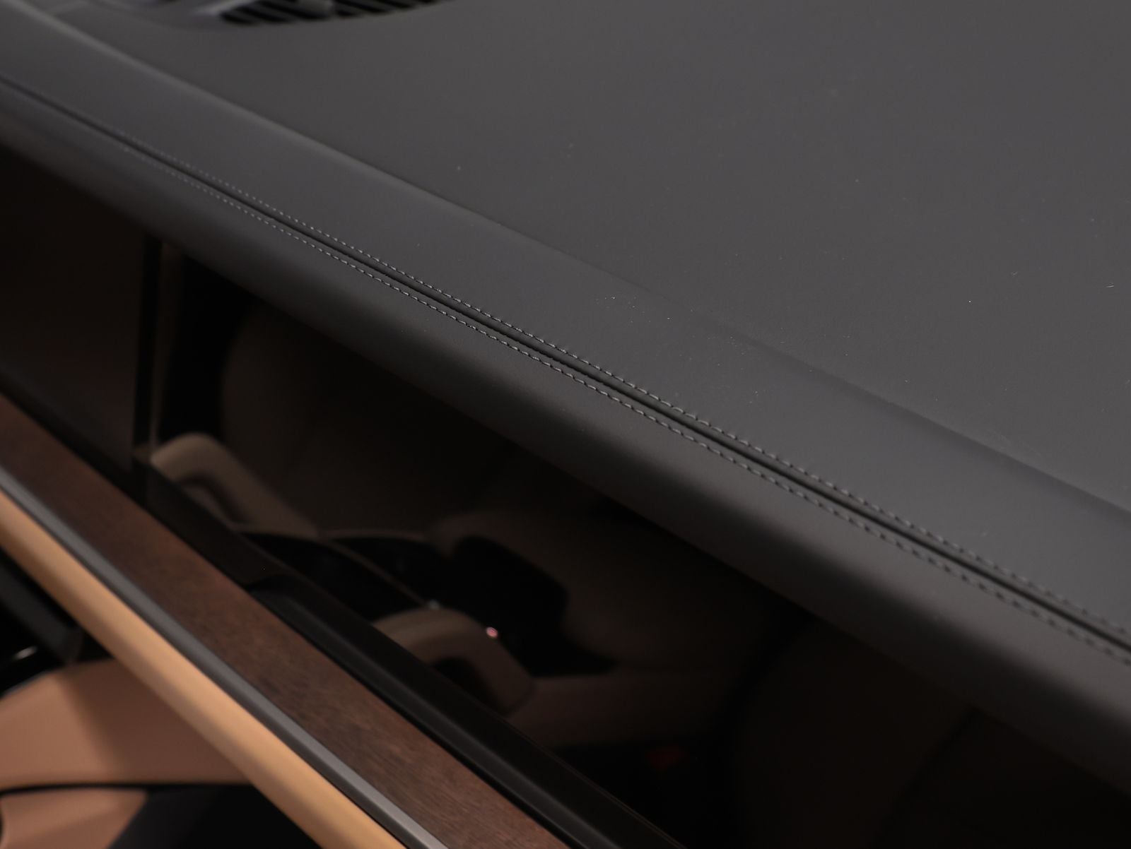 2025 Porsche Cayenne Cayenne Coupe