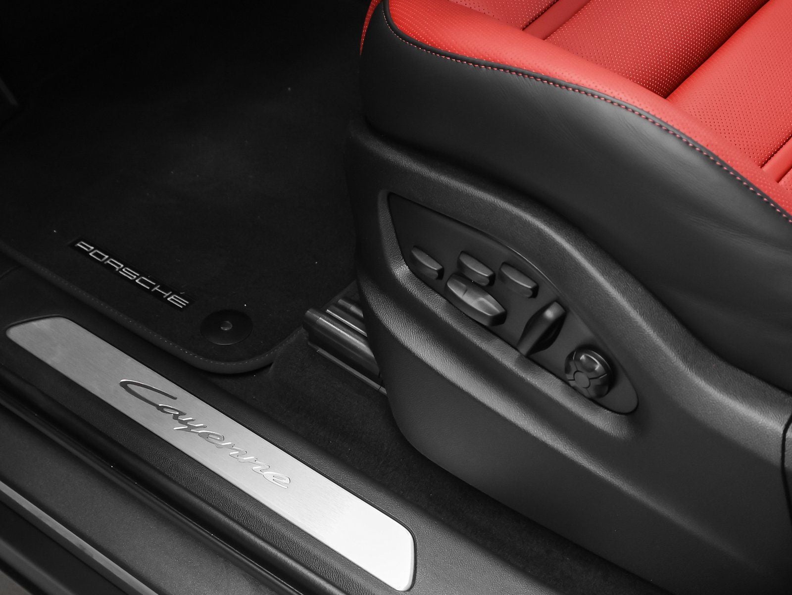 2026 Porsche Cayenne Cayenne Coupe