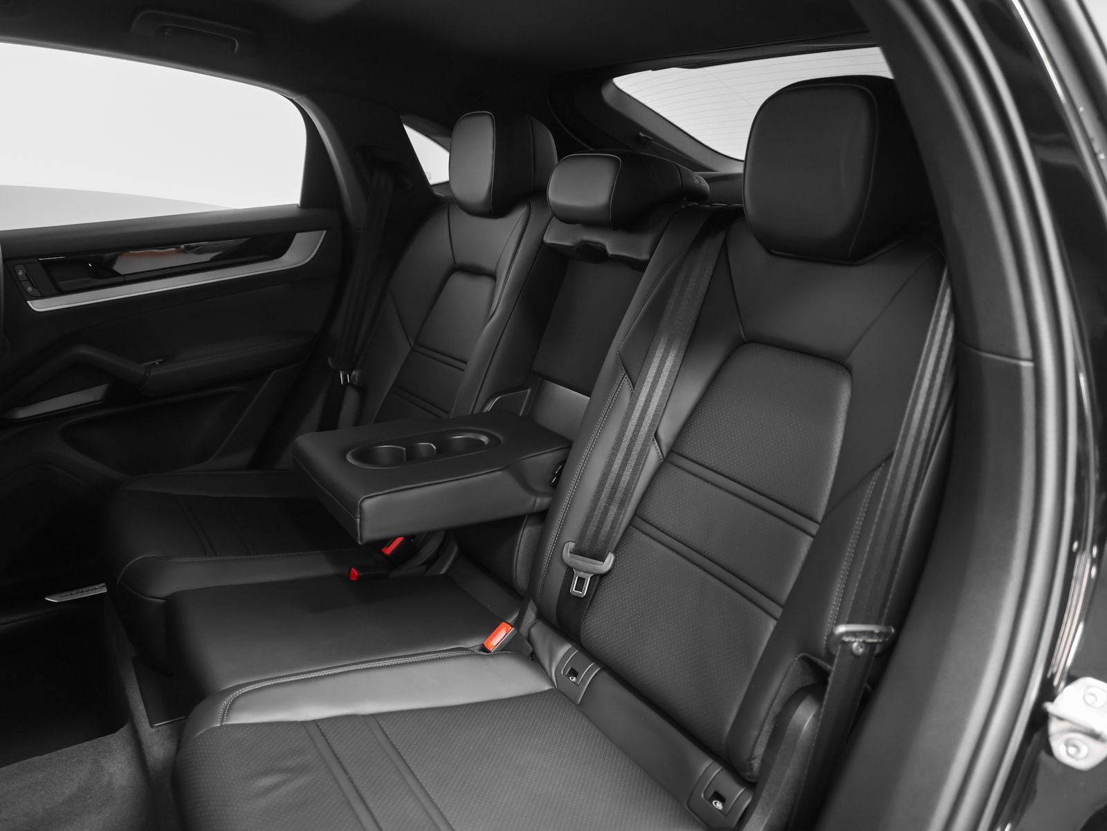 2026 Porsche Cayenne Coupe