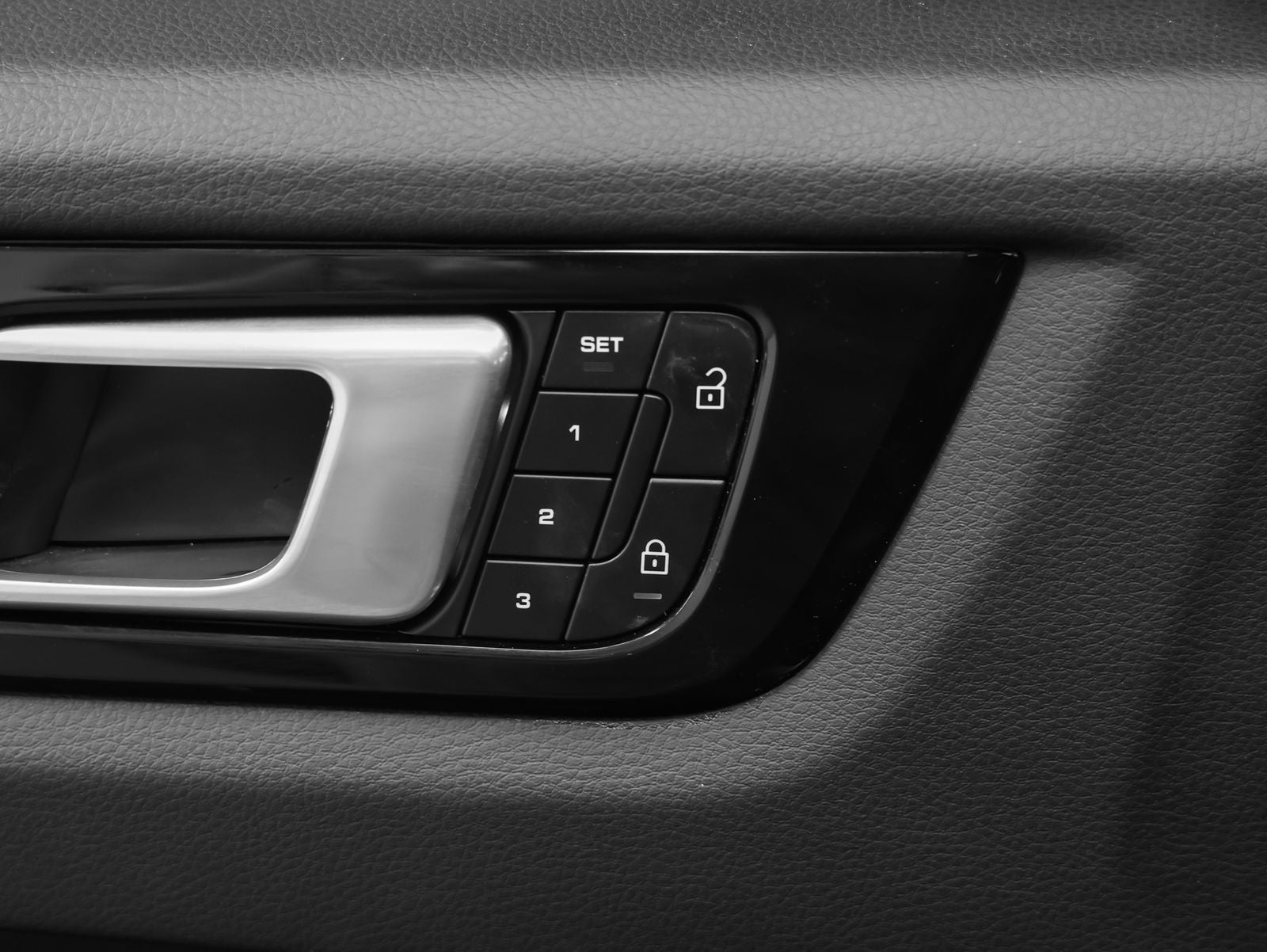 2022 Porsche Cayenne Cayenne Coupe Platinum Edition