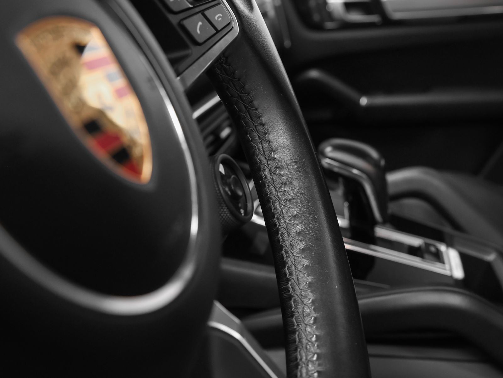 2022 Porsche Cayenne Cayenne Coupe Platinum Edition