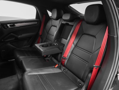 2022 Porsche Cayenne Cayenne Coupe Platinum Edition