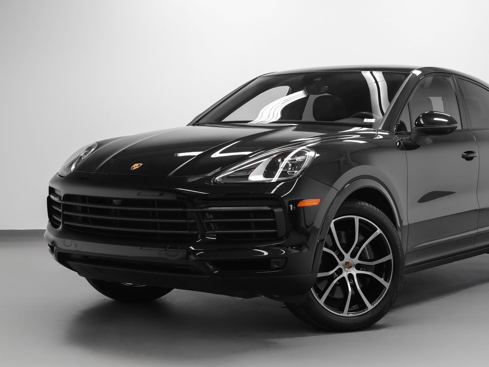 2022 Porsche Cayenne Cayenne Coupe Platinum Edition