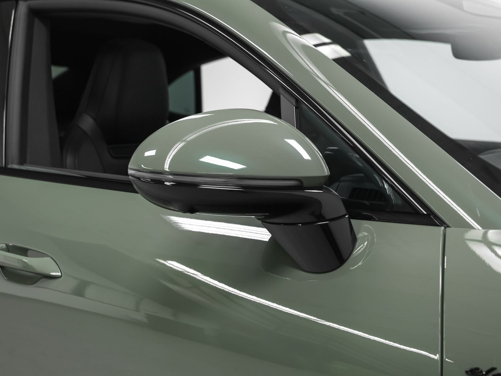 2026 Porsche Cayenne Cayenne S Coupe Electric
