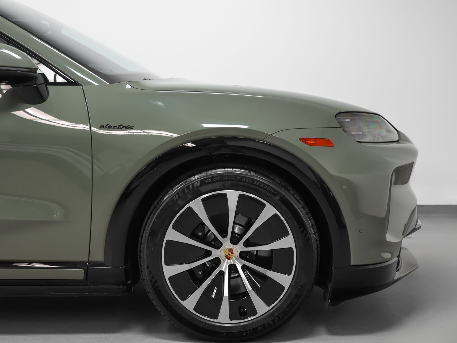 2026 Porsche Cayenne Cayenne S Coupe Electric