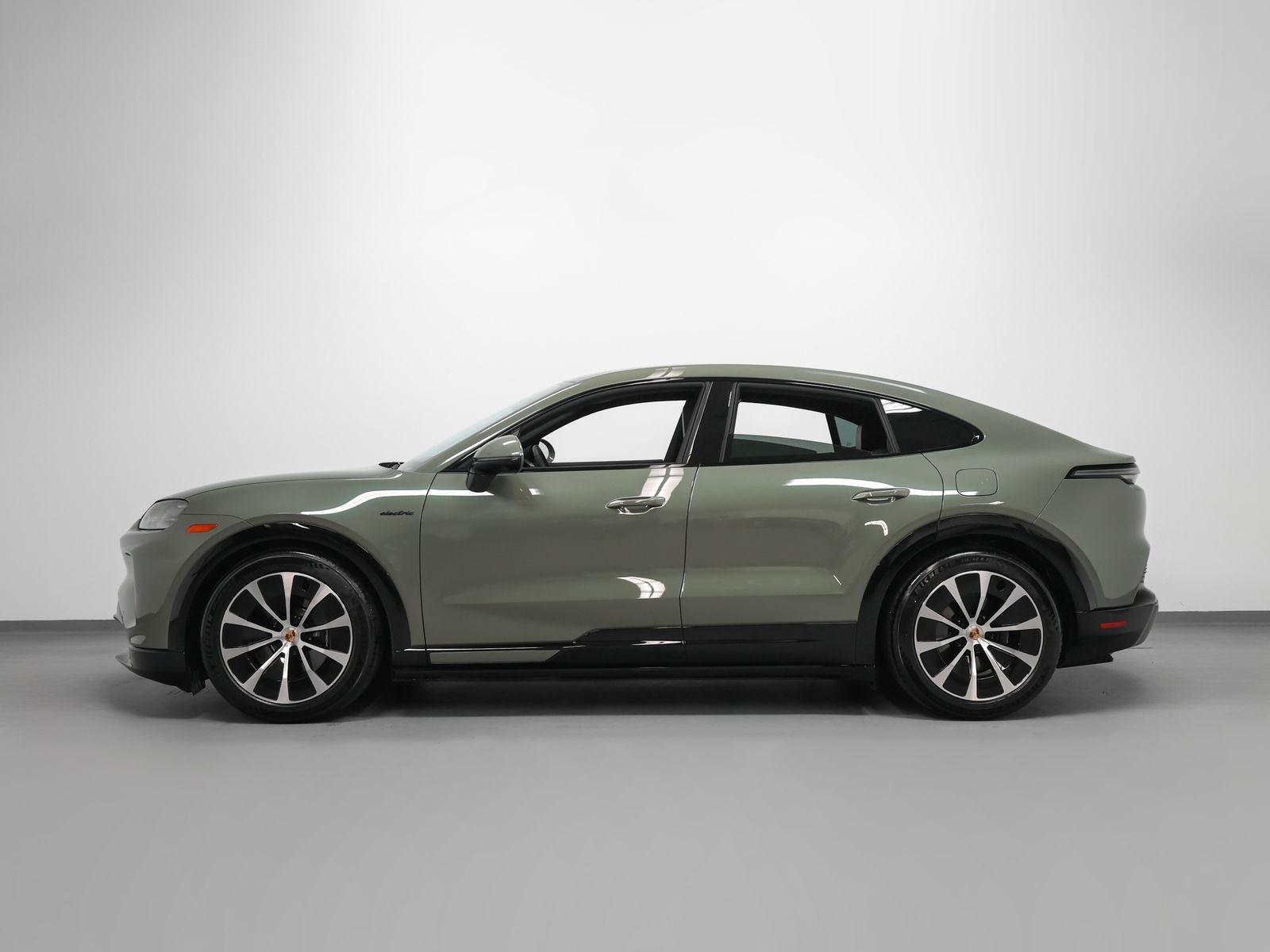 2026 Porsche Cayenne Cayenne S Coupe Electric