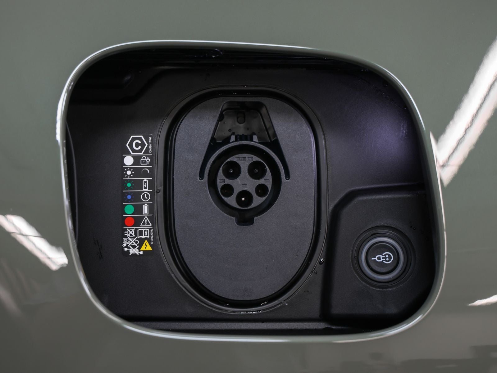 2026 Porsche Cayenne Cayenne S Coupe Electric