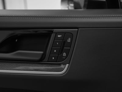 2026 Porsche Cayenne E-Hybrid Coupe