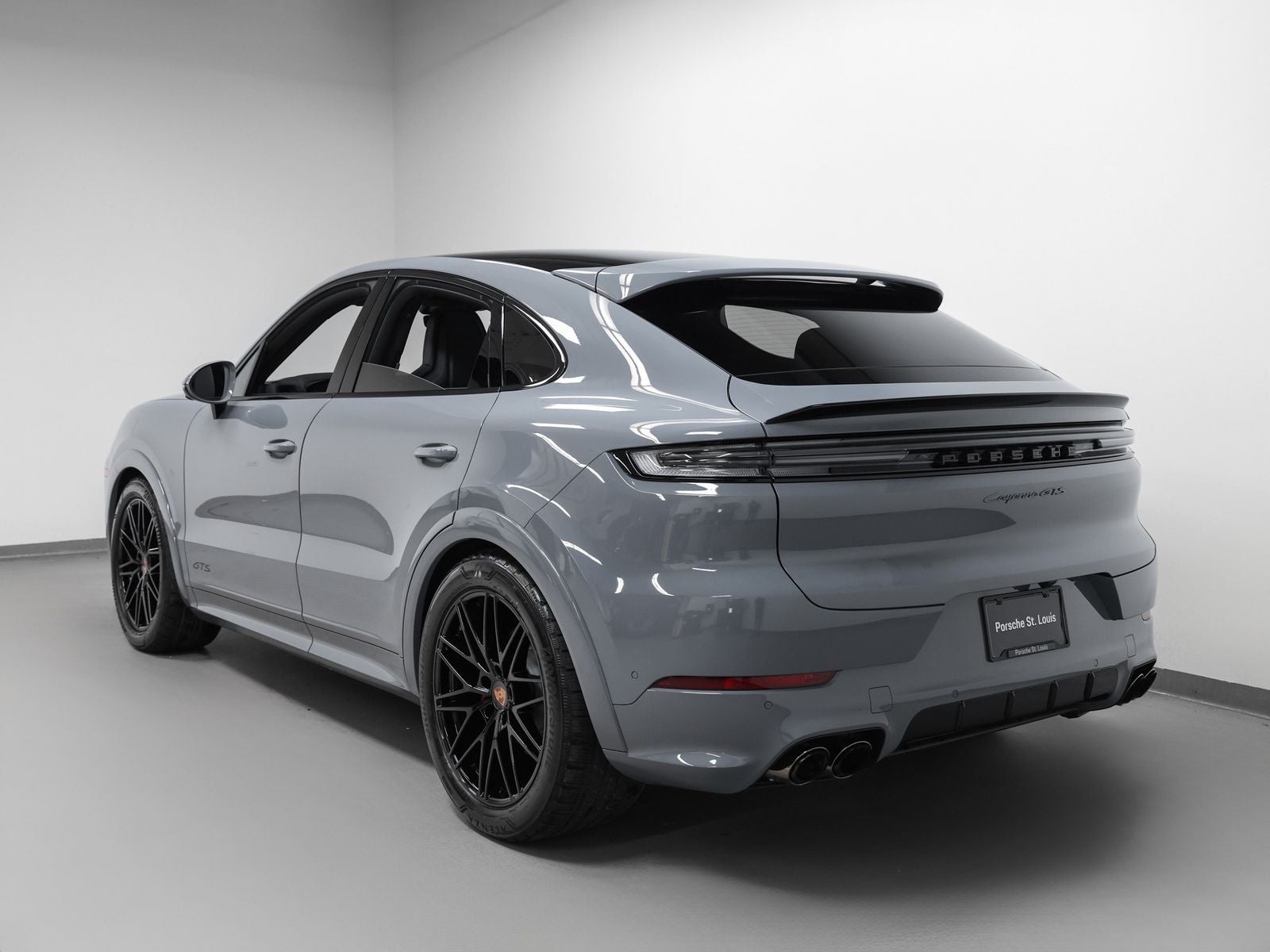 2026 Porsche Cayenne Cayenne GTS Coupe