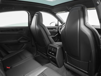 2026 Porsche Cayenne Cayenne GTS Coupe