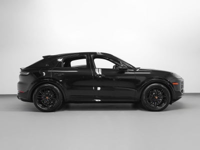 2026 Porsche Cayenne Cayenne GTS Coupe