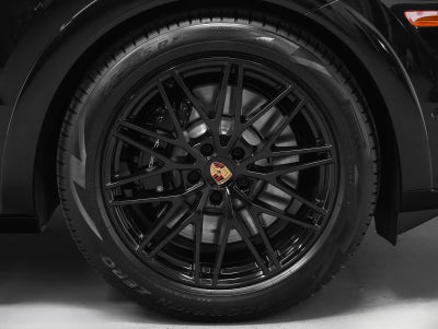 2026 Porsche Cayenne Cayenne GTS Coupe