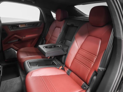 2026 Porsche Cayenne Cayenne GTS Coupe