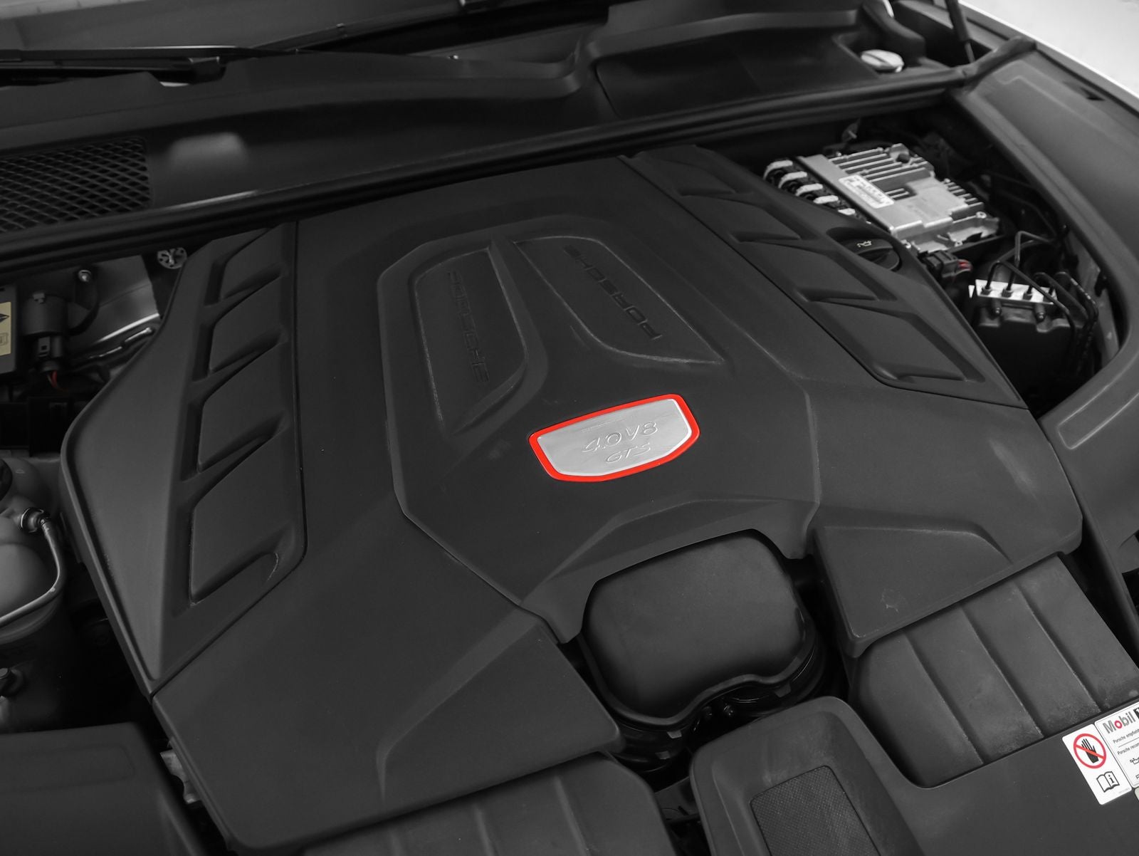 2023 Porsche Cayenne GTS Coupe