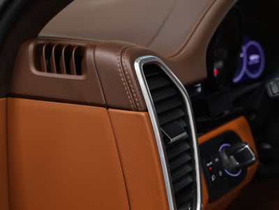 2023 Porsche Cayenne GTS Coupe